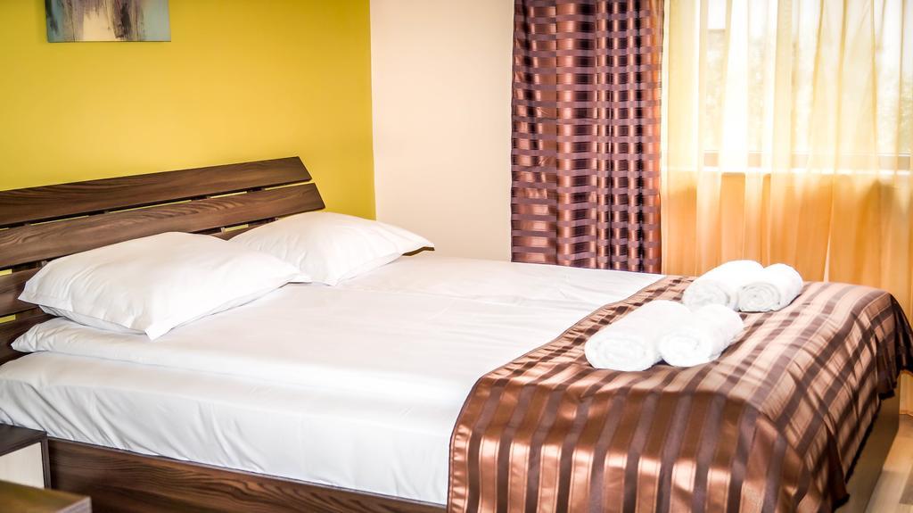 Guest House Meridi Priseltsi Exterior photo